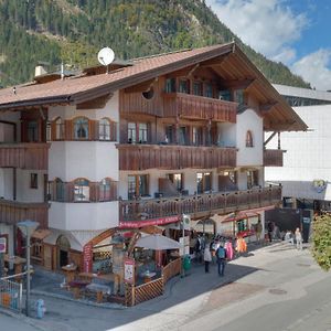 Center Rooms&Apartments